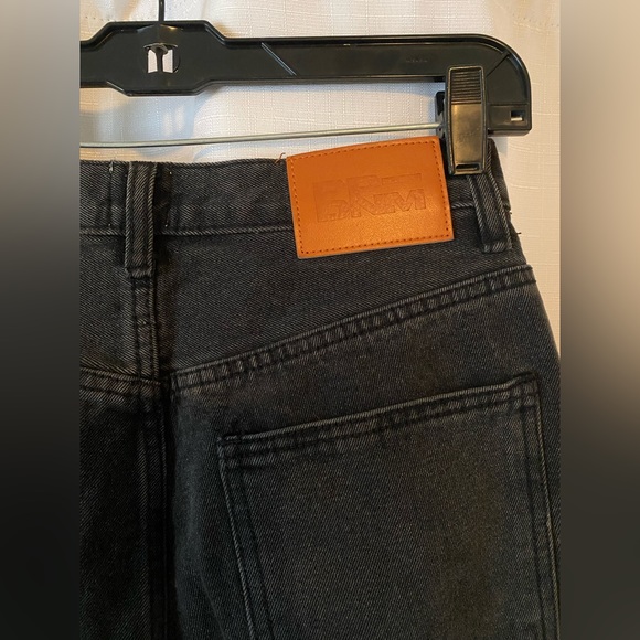 Princess Polly Holly Asymmetric Straight Leg Jean Black Denim - Picture 10 of 10